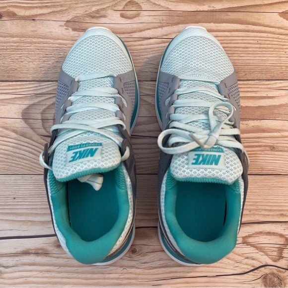 Nike Lunar Flash+ - Picture 13 of 16